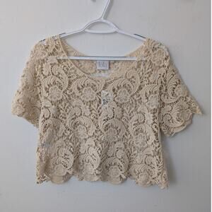 nwt lola crochet lace crop top size large